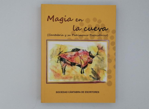 Portada del libro de MAGIA EN LA CUEVA