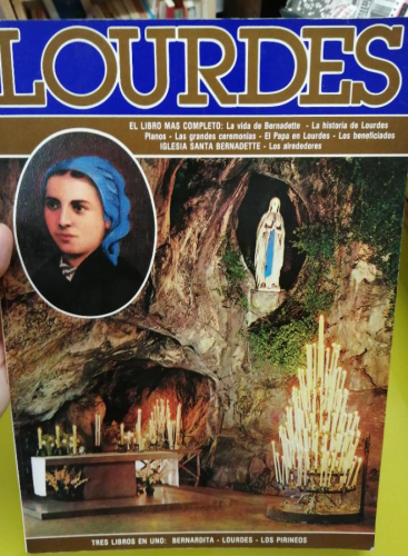Portada del libro de LOURDES