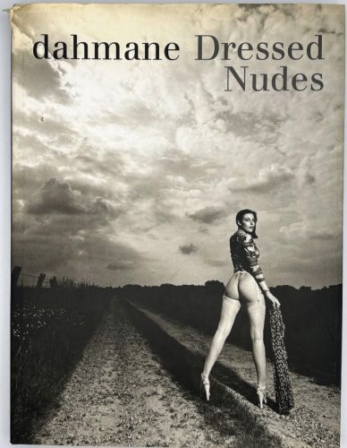 Portada del libro de DRESSED NUDES