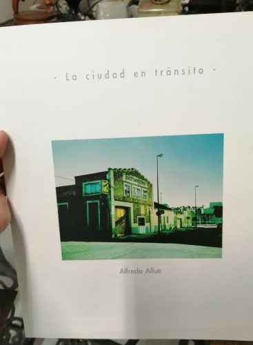 Book cover from LA CIUDAD EN TRÁNSITO